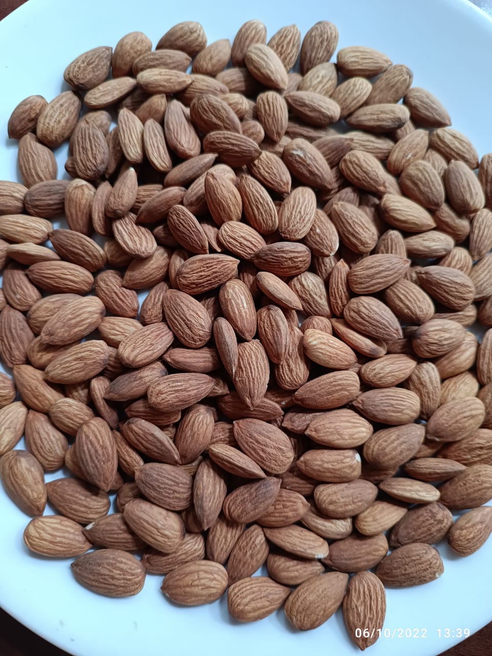 Buy Natural Almonds in India